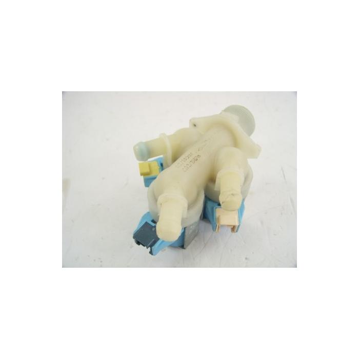 Çamaşır Makinesi 3 Lü Geçmeli Grup Soketli Su Giriş Ventili 2005680800